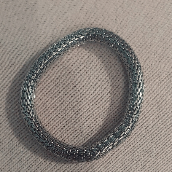 Stackable bracelets - Picture 3 of 5